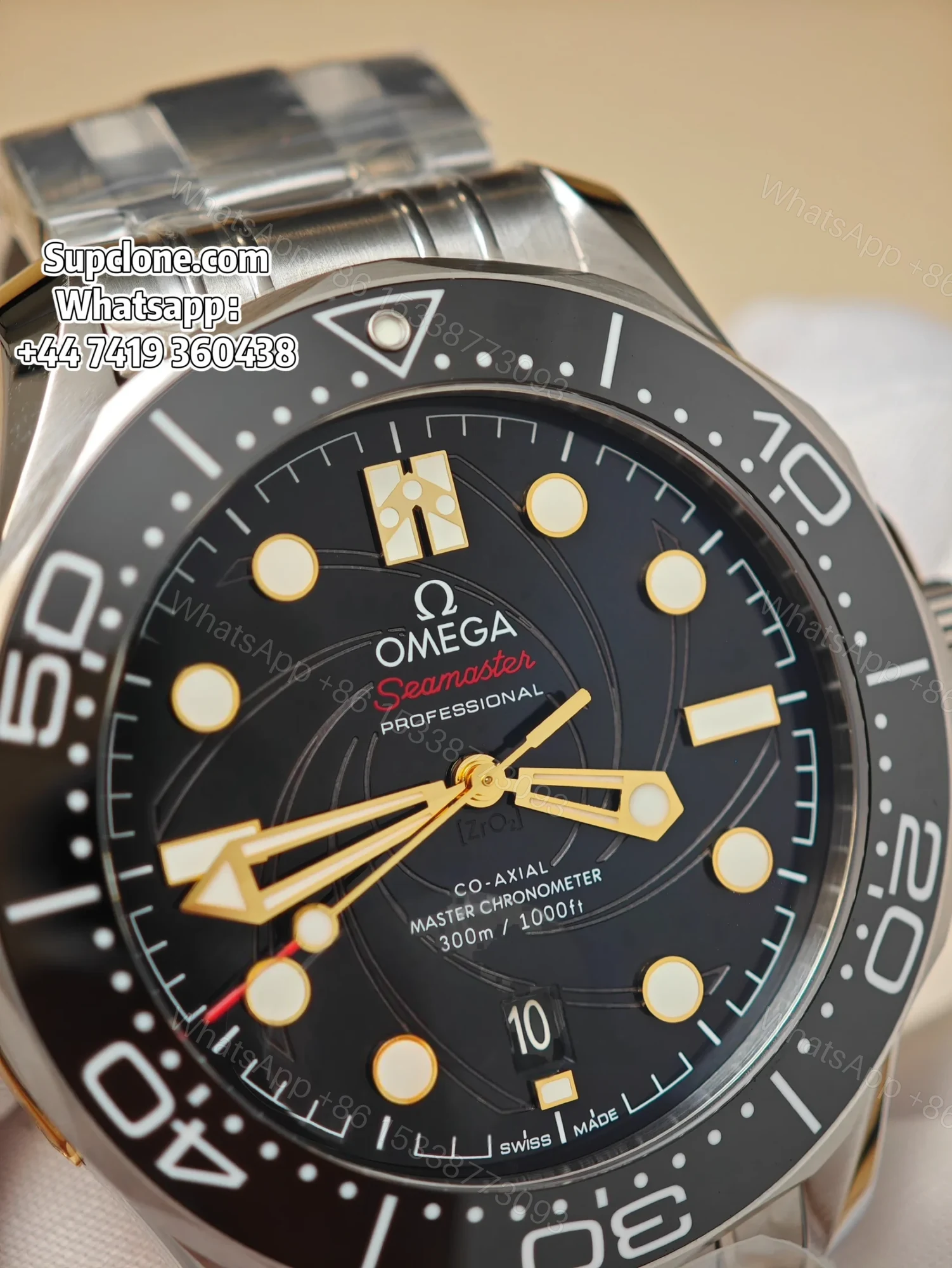 View 5 of Omega Super Clone Seamaster Diver 300M James Bond 210.22.42.20.01.003 42mm