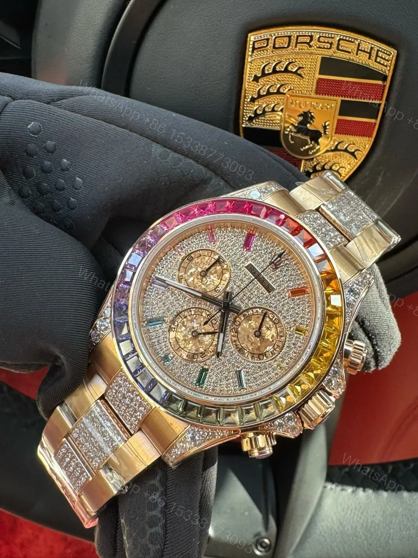 View 3 of Best Rolex Daytona Rainbow Diamond replica 40MM Gold Oyster Bracelet Edition RG-DAYTONA-RAINBOW-DIAMOND-GOLD-40