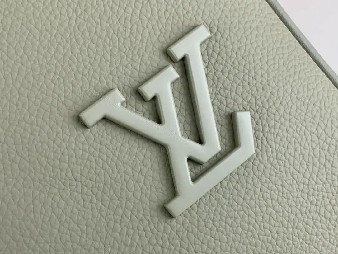 View 8 of LOUIS VUITTON KEEPALL BANDOULIÈRE 50 IN GREY – LBV424