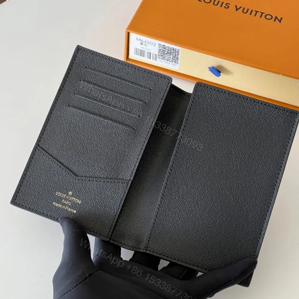 View 6 of Louis Vuitton Passport Cover Monogram Reverse 14Cm M26571
