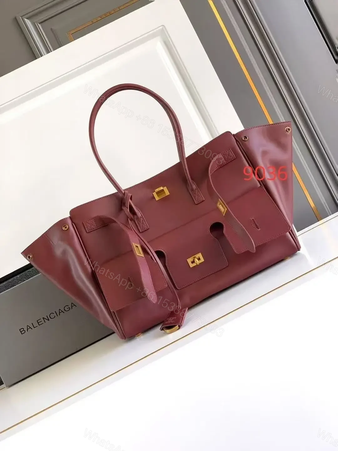BALENCIAGA — view 1