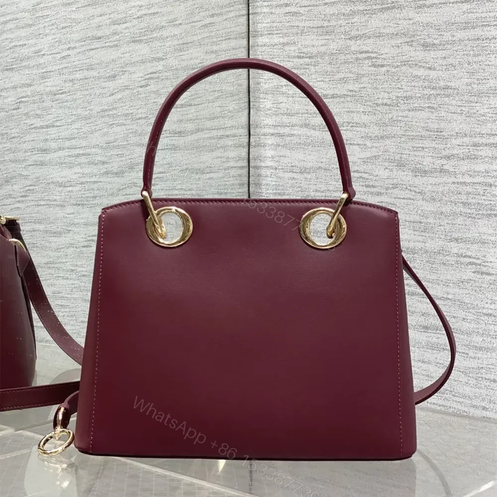View 2 of 高仿Dior*26SS系列M0732RTU新款徽標手提包酒紅色免檢版