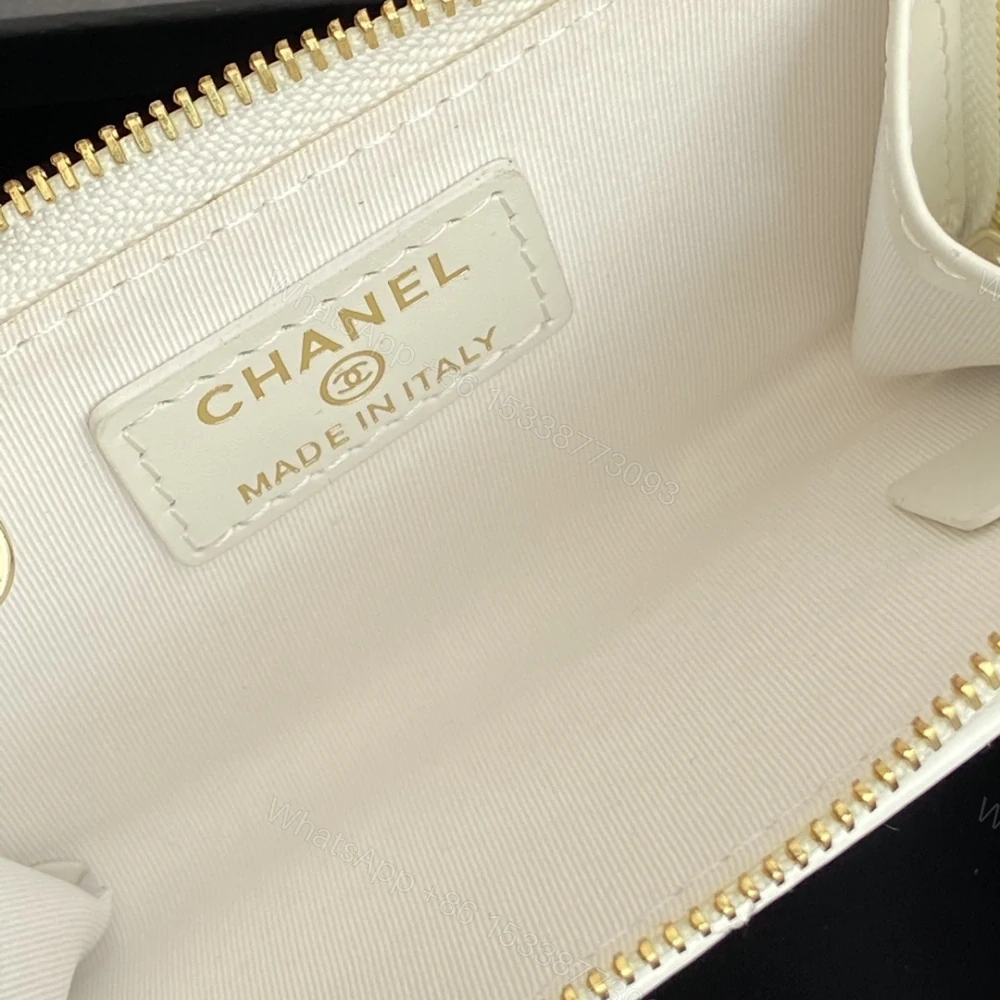 View 7 of 高仿Chanel*AP0221零錢包白色漆皮金扣免檢版