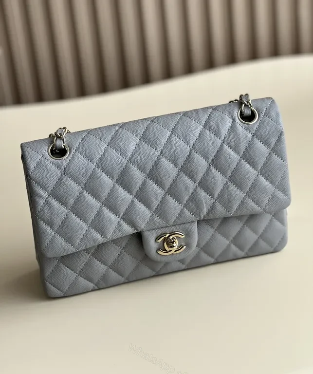 Textured Quilted Gray Flap Bag: Everyday Luxury, Leather, Chic — view 2