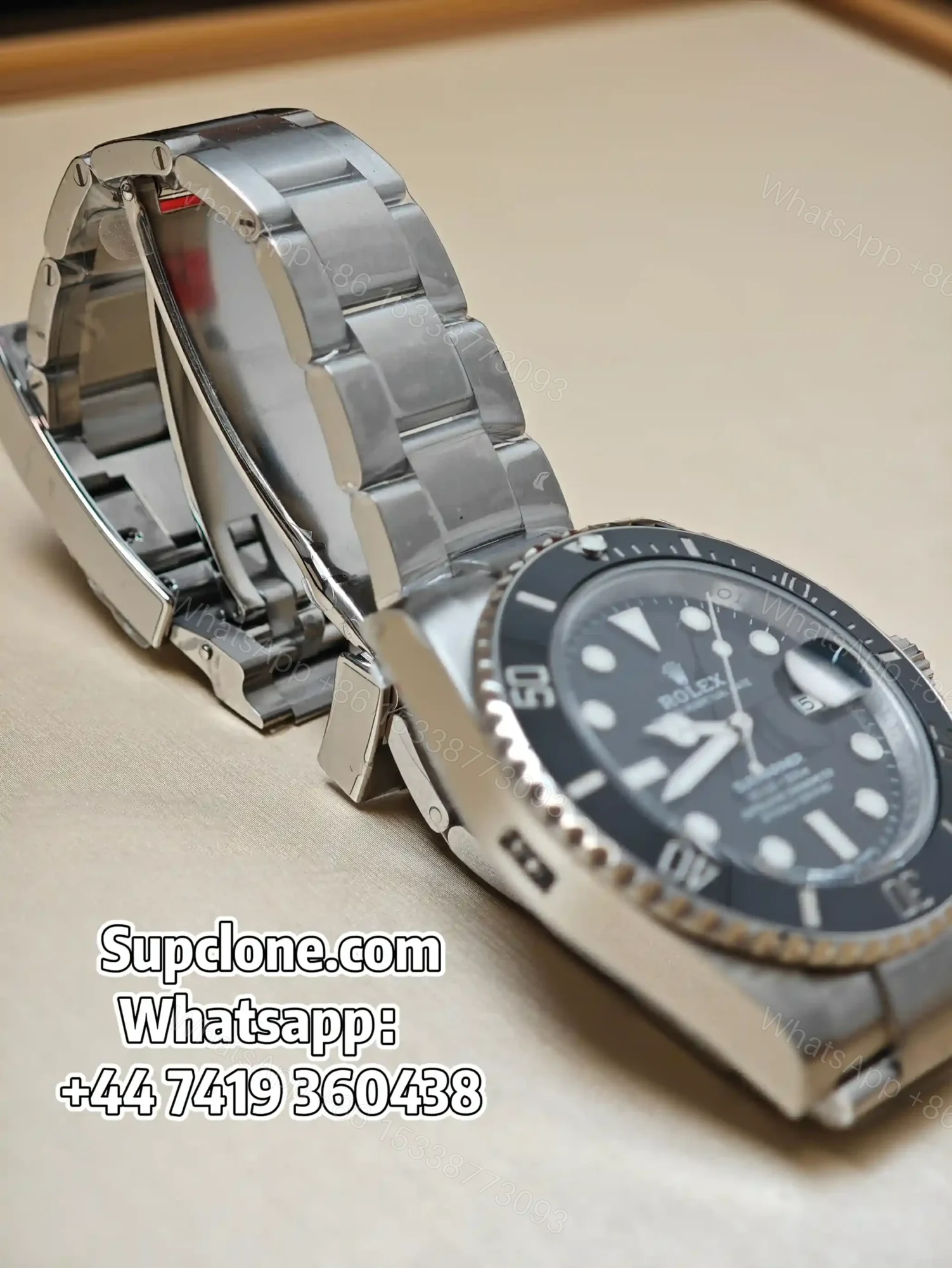 View 6 of Rolex Submariner m116610LN 1:1 Replica – Black Dial 3135 Movement 40mm Super Clone Watch