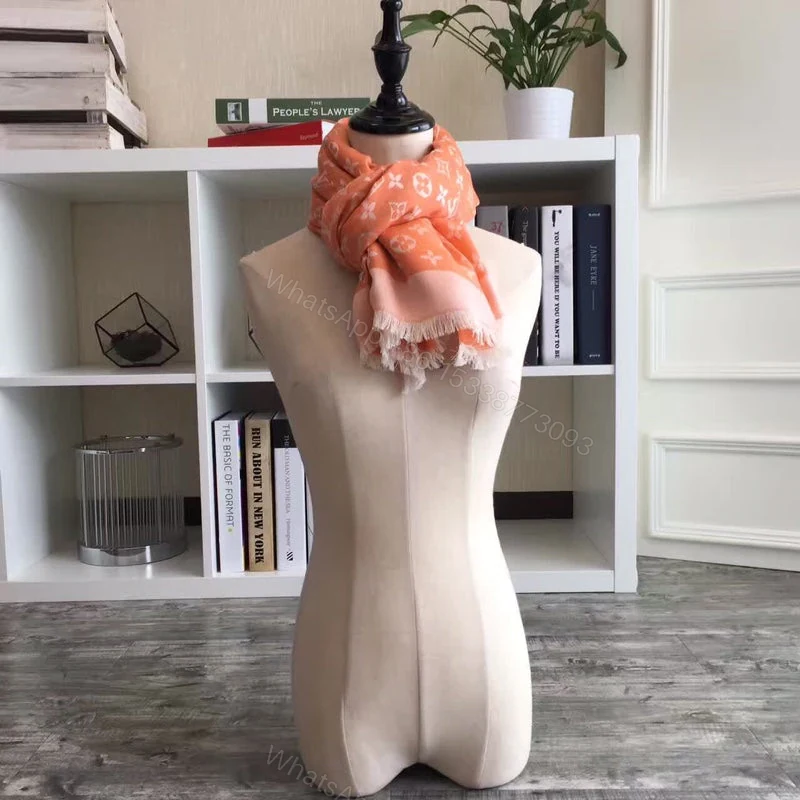 View 6 of EN – Luxury LUV Scarf 025