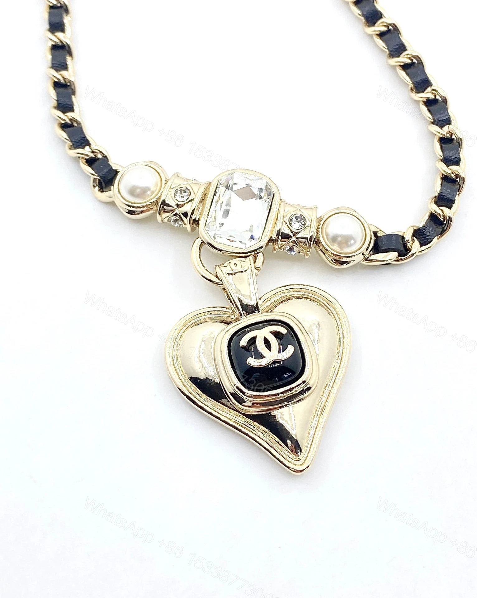 View 3 of EN – Lux Necklace CHL003