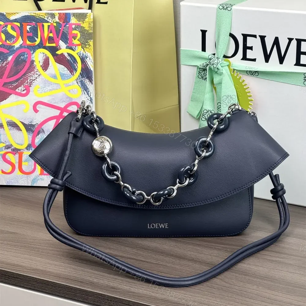 高仿Loewe*Ola系列5544小牛皮腋下包深藍色中號免檢版 — view 1