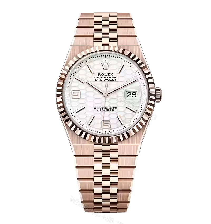 Rolex Land-Dweller 40 mm Everose gold (2025) — view 1