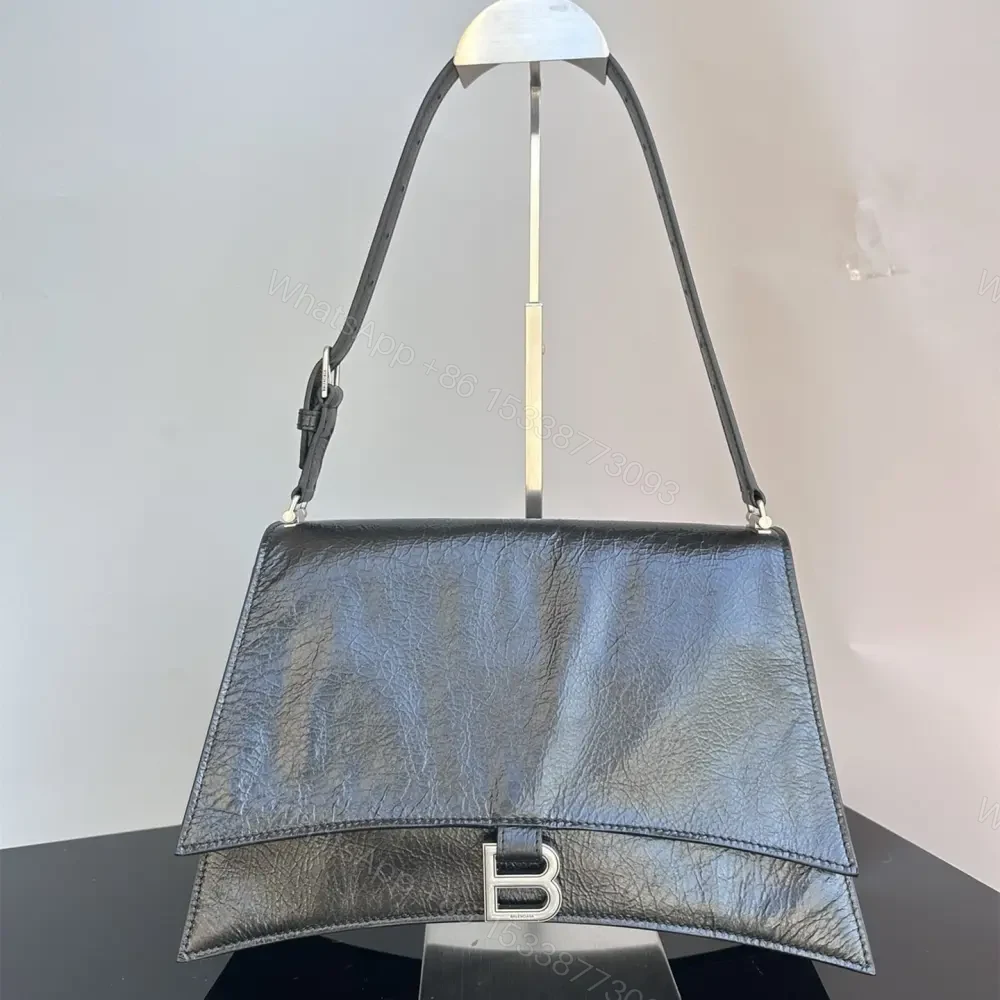 高仿Balenciaga冬季新款Crush腋下包黑銀 — view 1