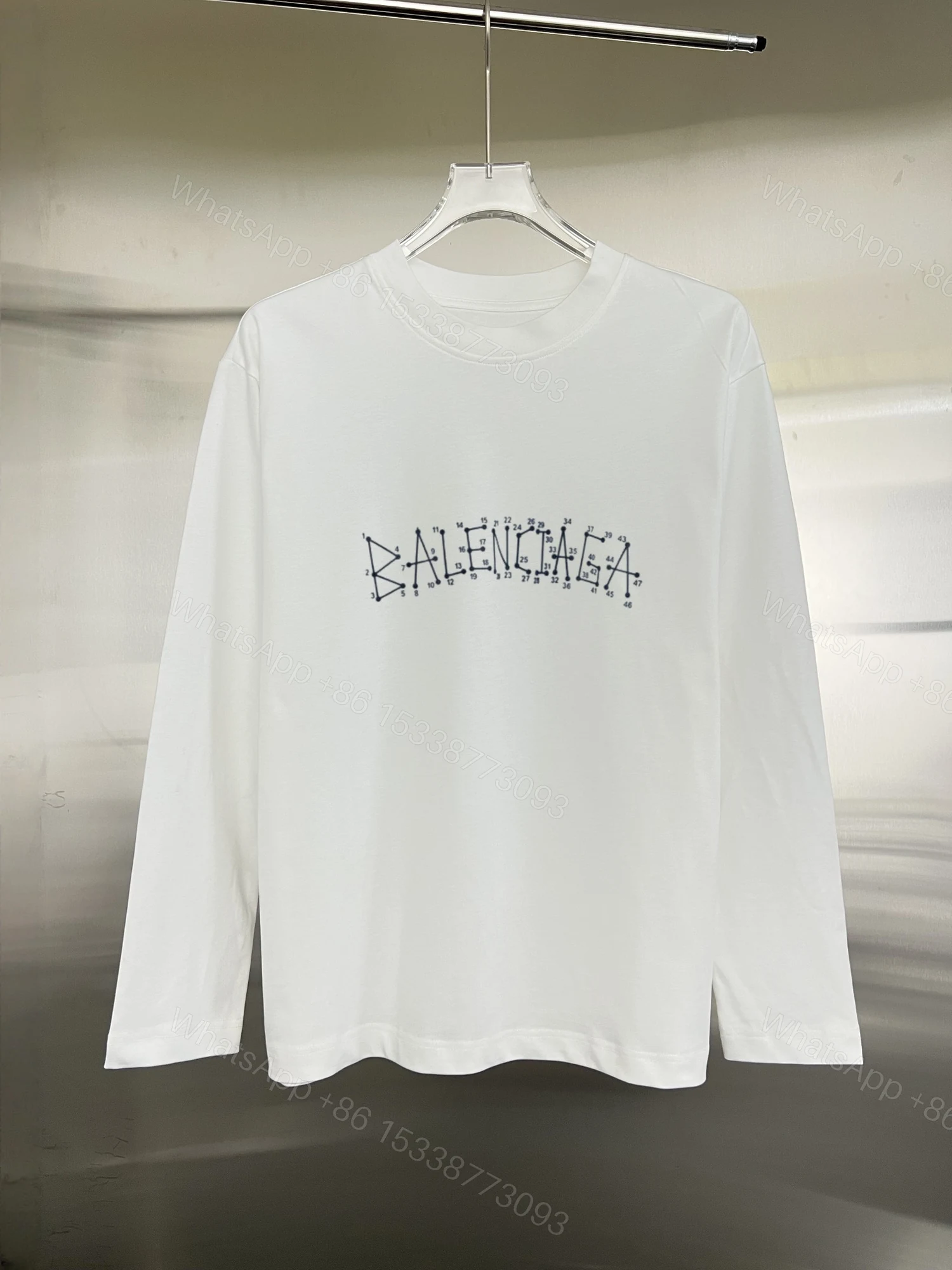 Balenciaga一比一白色長袖T 男裝數字風格拼接LOGO設計款 — view 1