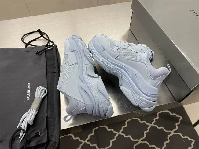 View 8 of BALENCIAGA TRIPLE S SNEAKER – BB175