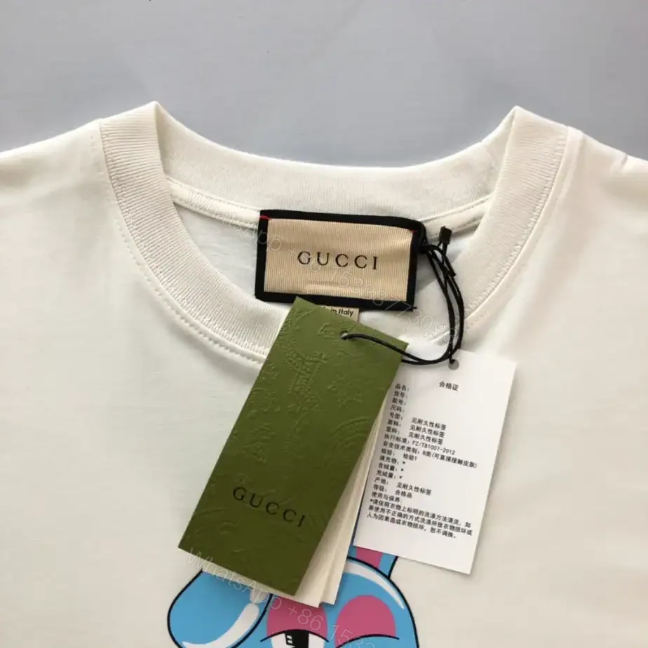 View 2 of Gucci T-Shirt – GC0133