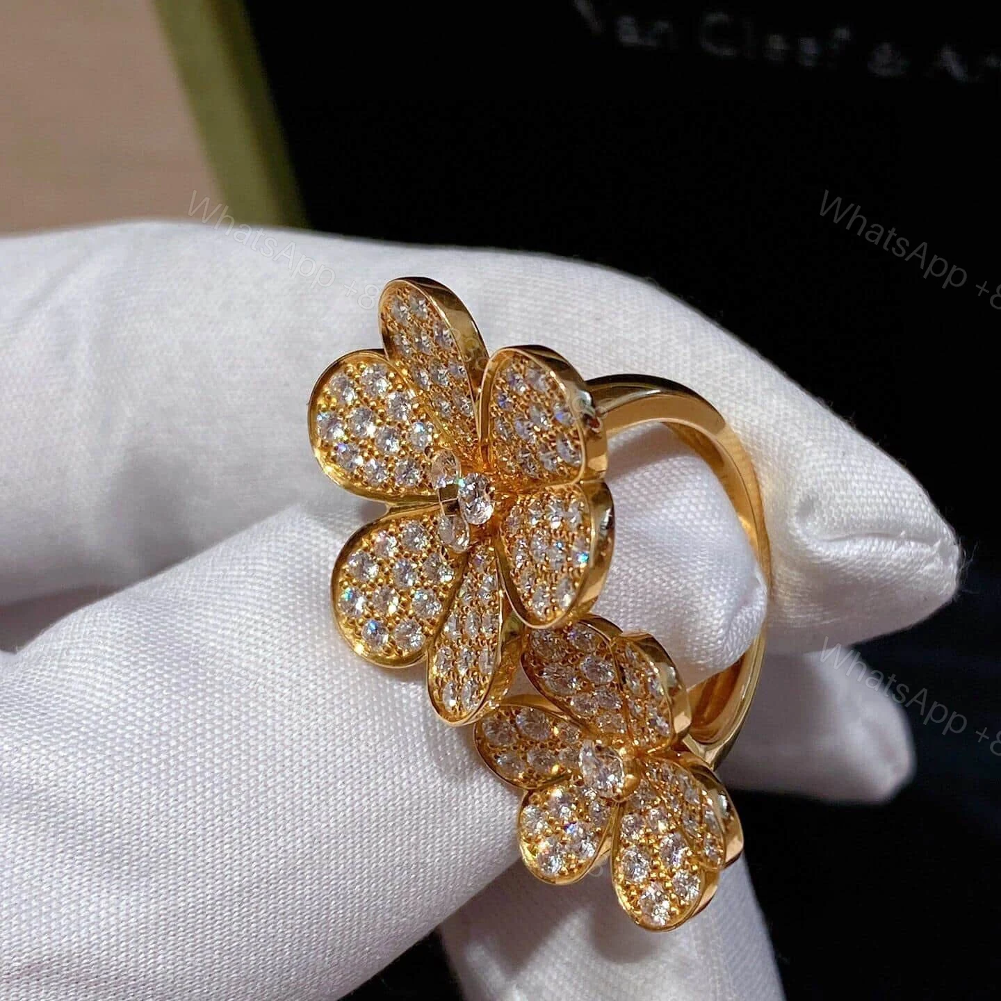 View 5 of Van Cleef & Arpels 18K Yellow Gold Frivole Between The Finger Full Diamonds