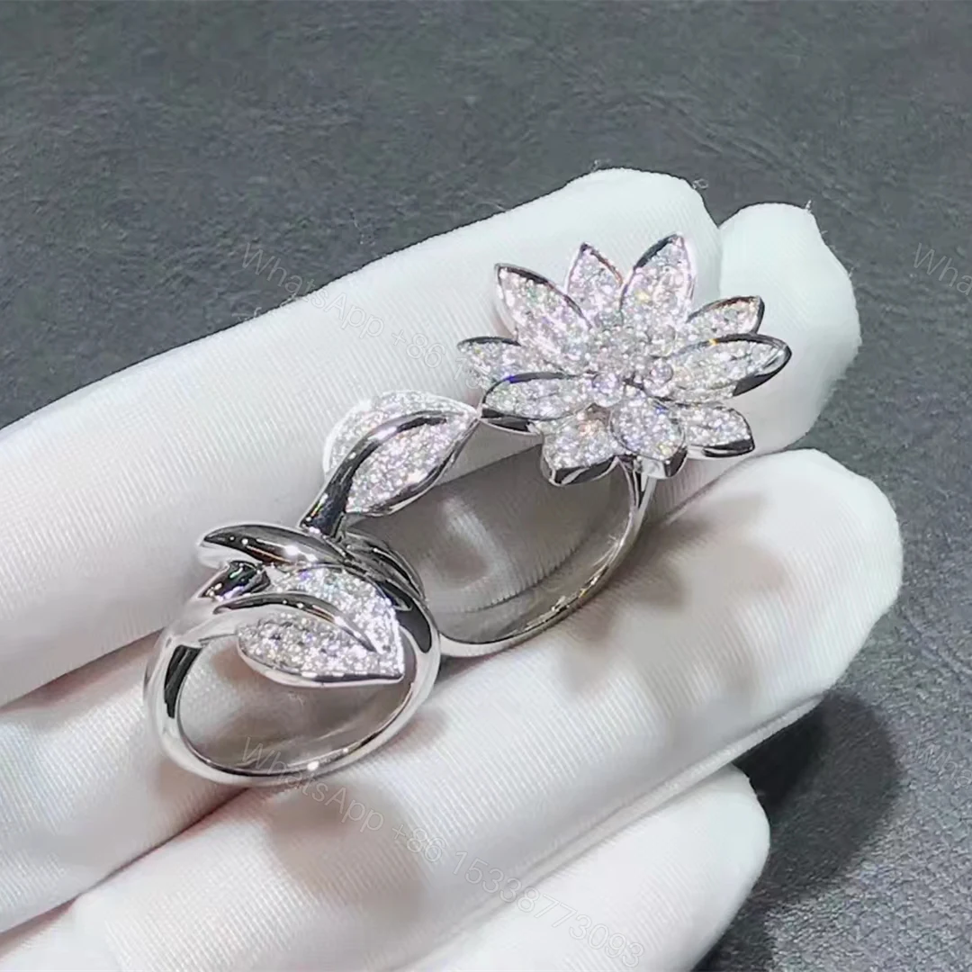 View 3 of VCA Lotus Between the Finger Ring