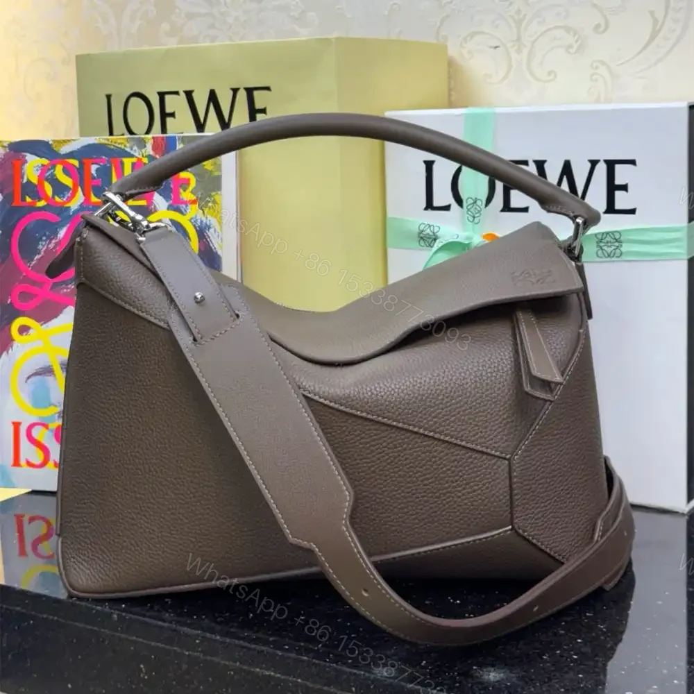 高仿Loewe*Puzzle系列6416小牛皮斜挎包深棕色大號免檢版 — view 1