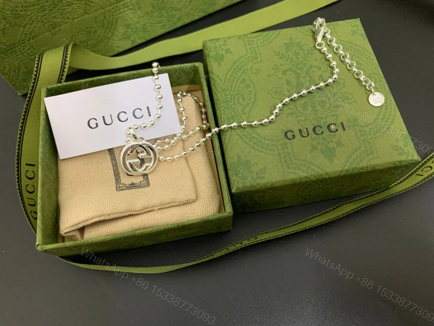 View 4 of EN – Lux Gucci Necklaces 019