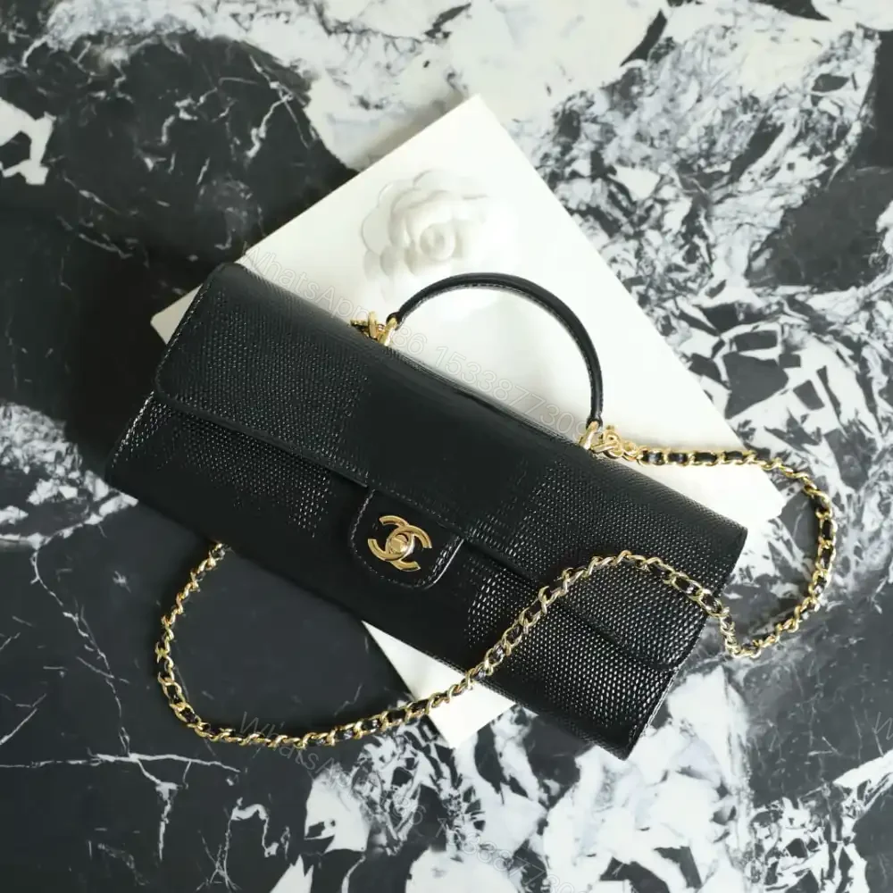 View 6 of 高仿Chanel*26A系列AP5280高級手工坊手拿包蜥蜴紋黑色免檢版
