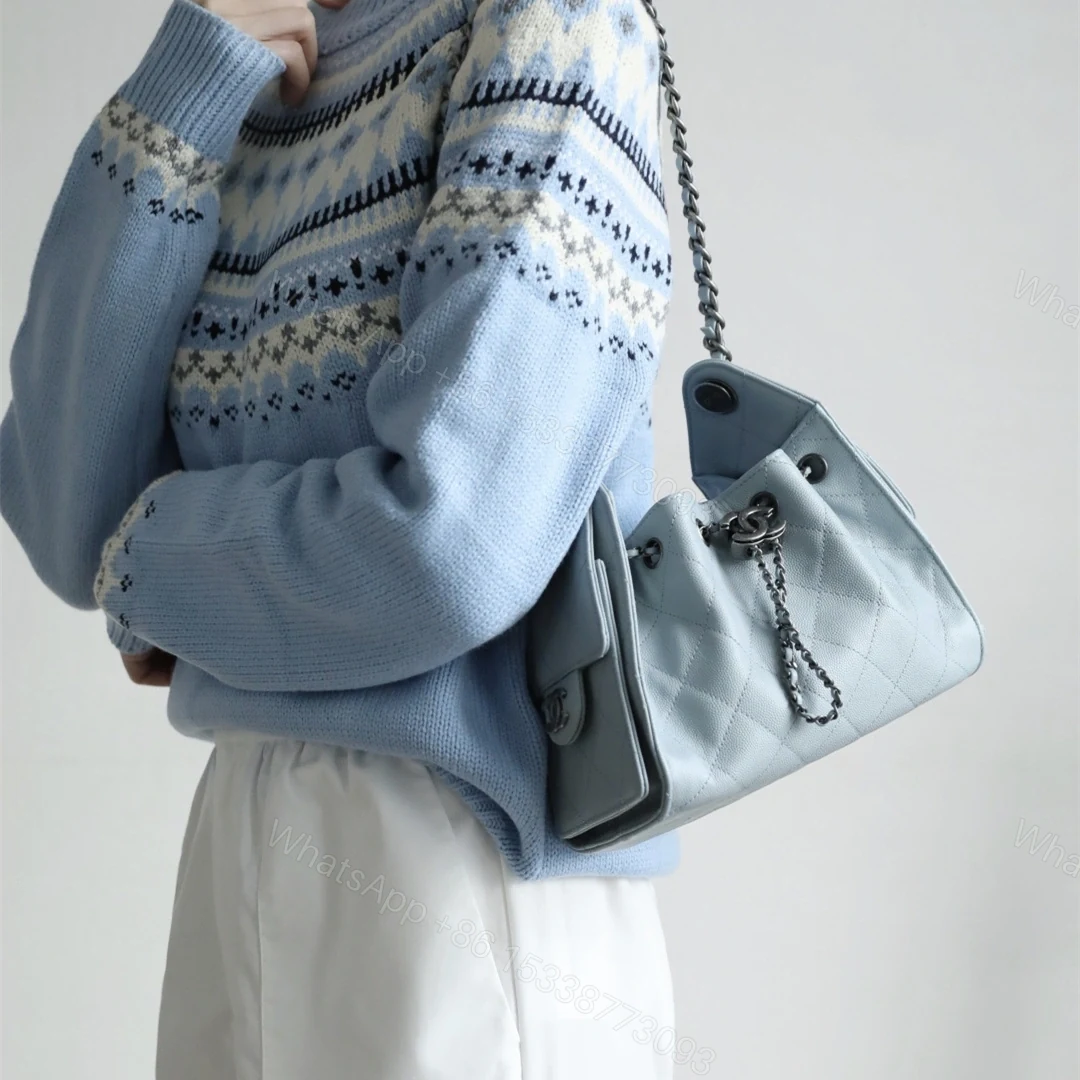 View 22 of 高仿Chanel*26C/25Bag系列AS5311小牛皮手袋Mini霧霾藍免檢版