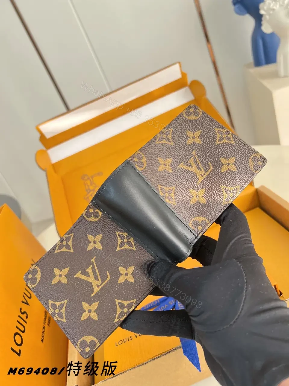 View 6 of Chic Monogram Wallet Set: Luxurious Everyday Carry