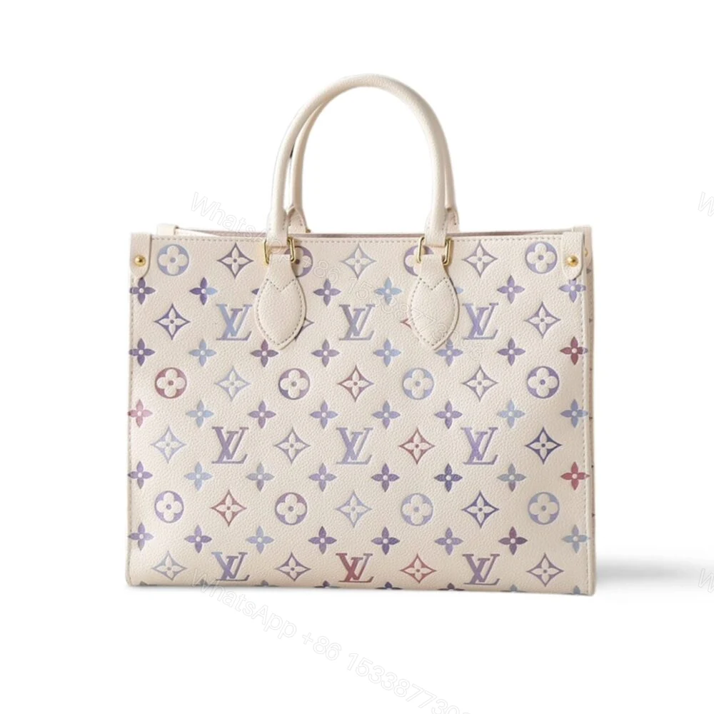 Louis Vuitton Onthego MM Dream Cream 35Cm — view 1