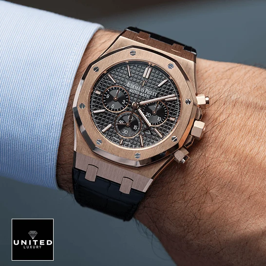 View 10 of Audemars Piguet Royal Oak Chronograph 26320OR.OO.D002CR.01 Replica