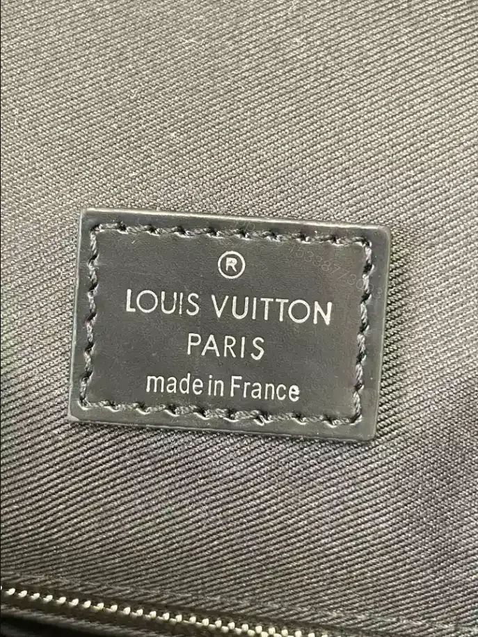 View 5 of LOUIS VUITTON CHRISTOPHER PM DAMIER GRAPHITE CANVAS – LBV389