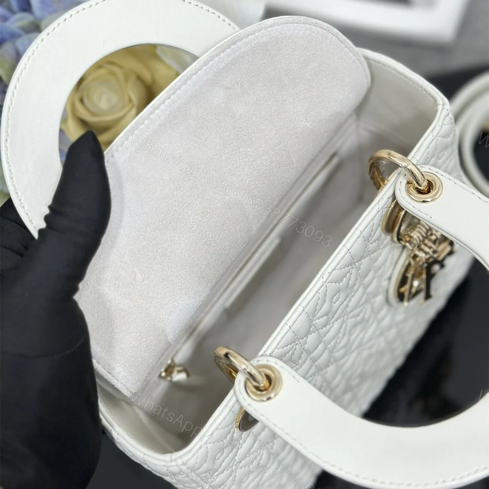 View 8 of 高仿Dior*Lady系列M053M030小羊皮手袋幸運星白色小號免檢版
