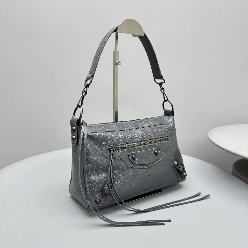 View 5 of Textured Leather Luxe Bag: Structured, Gunmetal Hardware Carryall