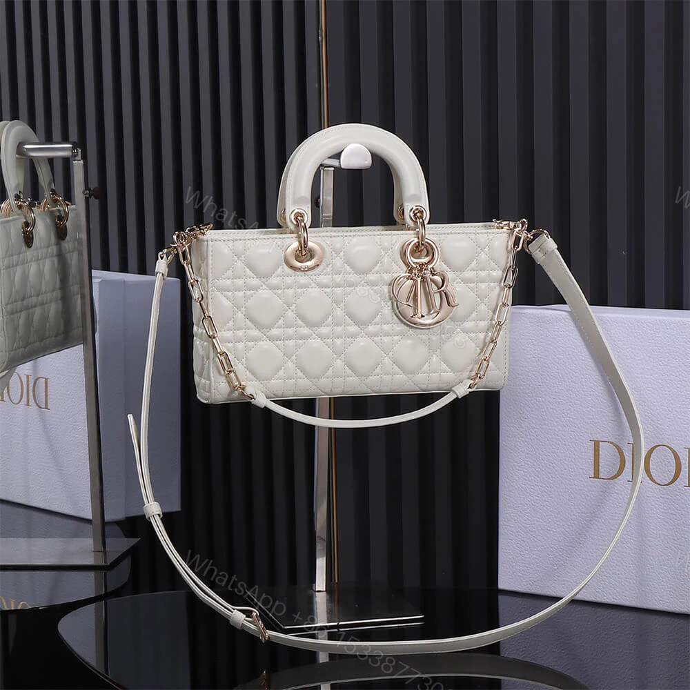 Dior Medium White Lady D-Joy Bag — view 1