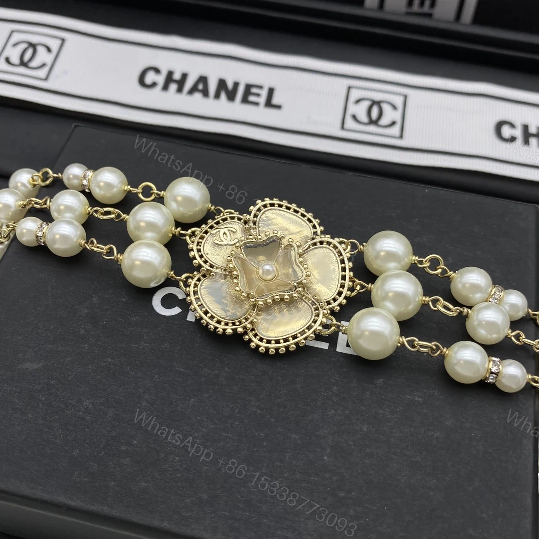View 3 of EN – Lux Chanel Necklaces 002
