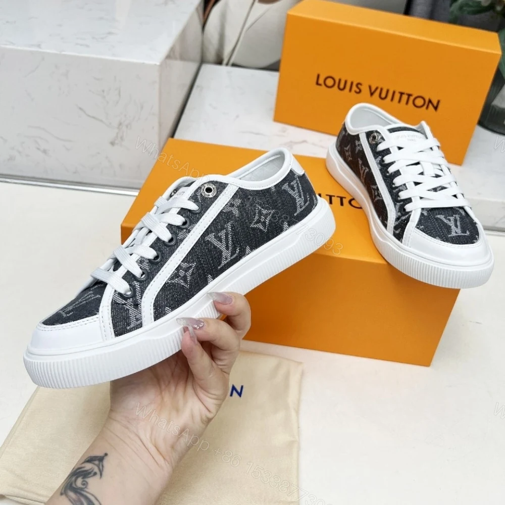 View 4 of LOUIS VUITTON LV LAGOON SNEAKER DENIM GRIS 1AGYGK