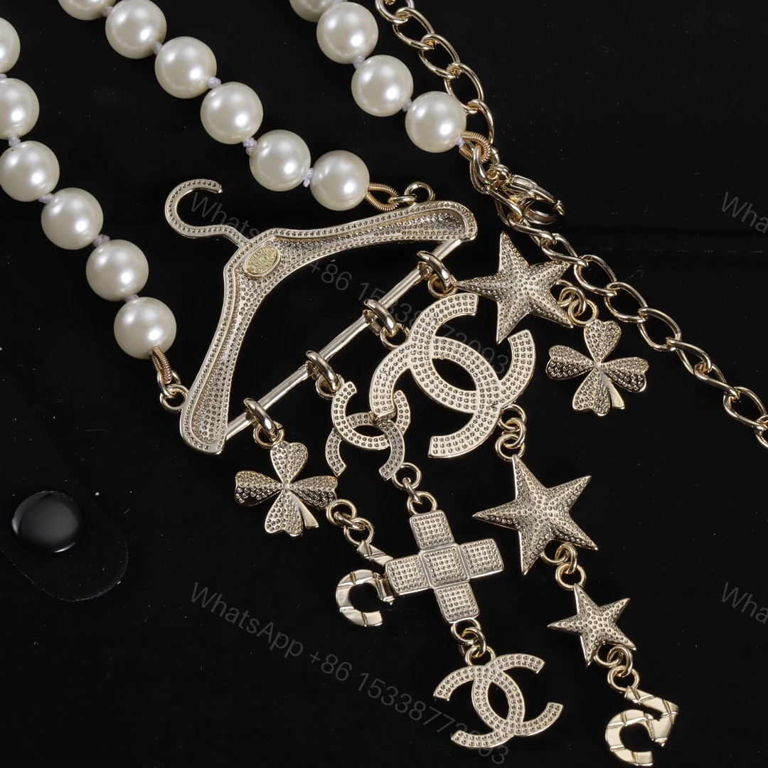 View 2 of EN – Lux Chanel Necklaces 008