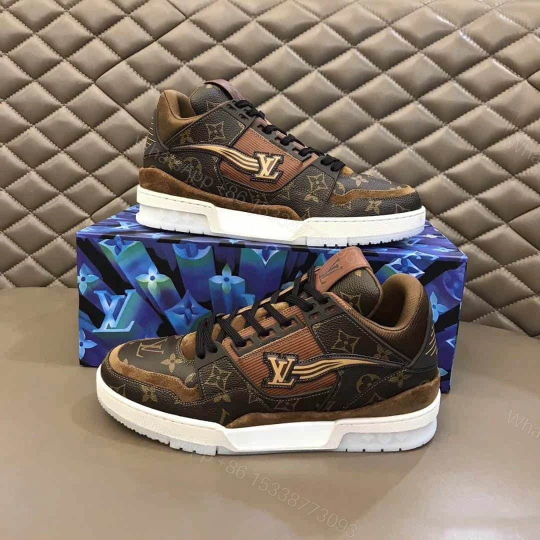 View 9 of LOUIS VUITTON TRAINER SNEAKER – LV209