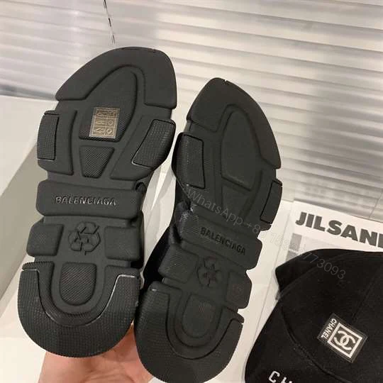 View 5 of BALENCIAGA MEN’S SPEED 2.0 SNEAKER – BB158