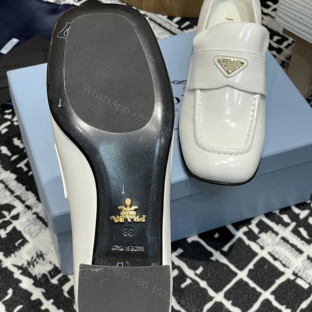View 8 of 高仿Prada*1D831N方頭套腳樂福鞋3.5CM漆皮白色免檢版