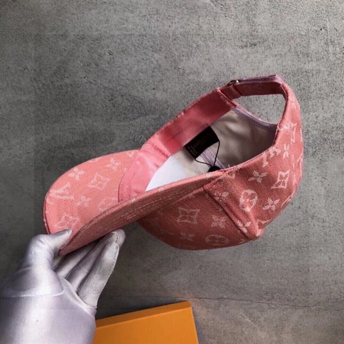 View 3 of Louis Vuitton Cap – LHC08