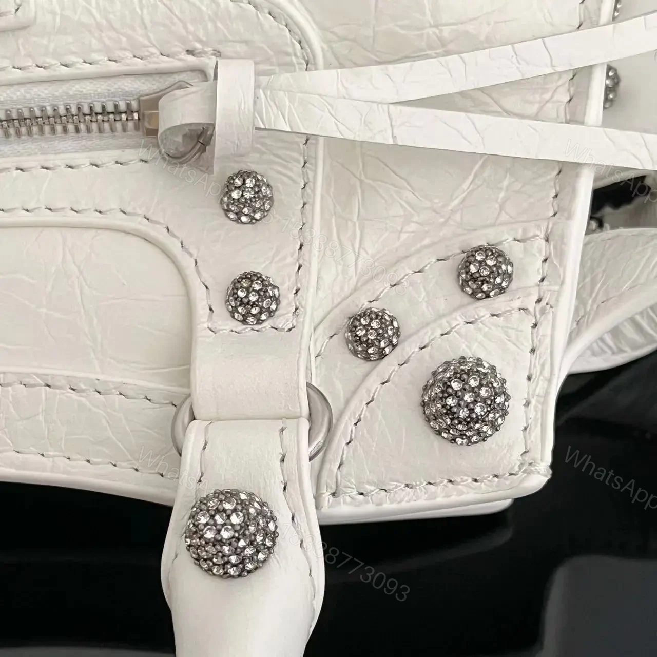 View 13 of 高仿Balenciaga*NeoCagole系列機車包白色