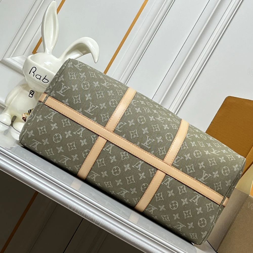 View 9 of Louis Vuitton Keepall Bandoulière 45 Khaki 45Cm
