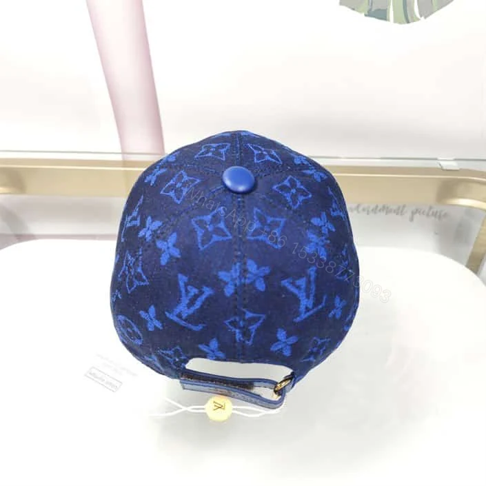View 8 of Louis Vuitton Cap – LHC06