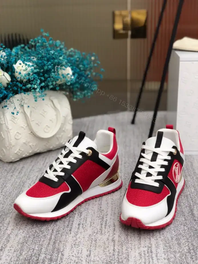 View 6 of LV RUN AWAY SNEAKER – LSVM060