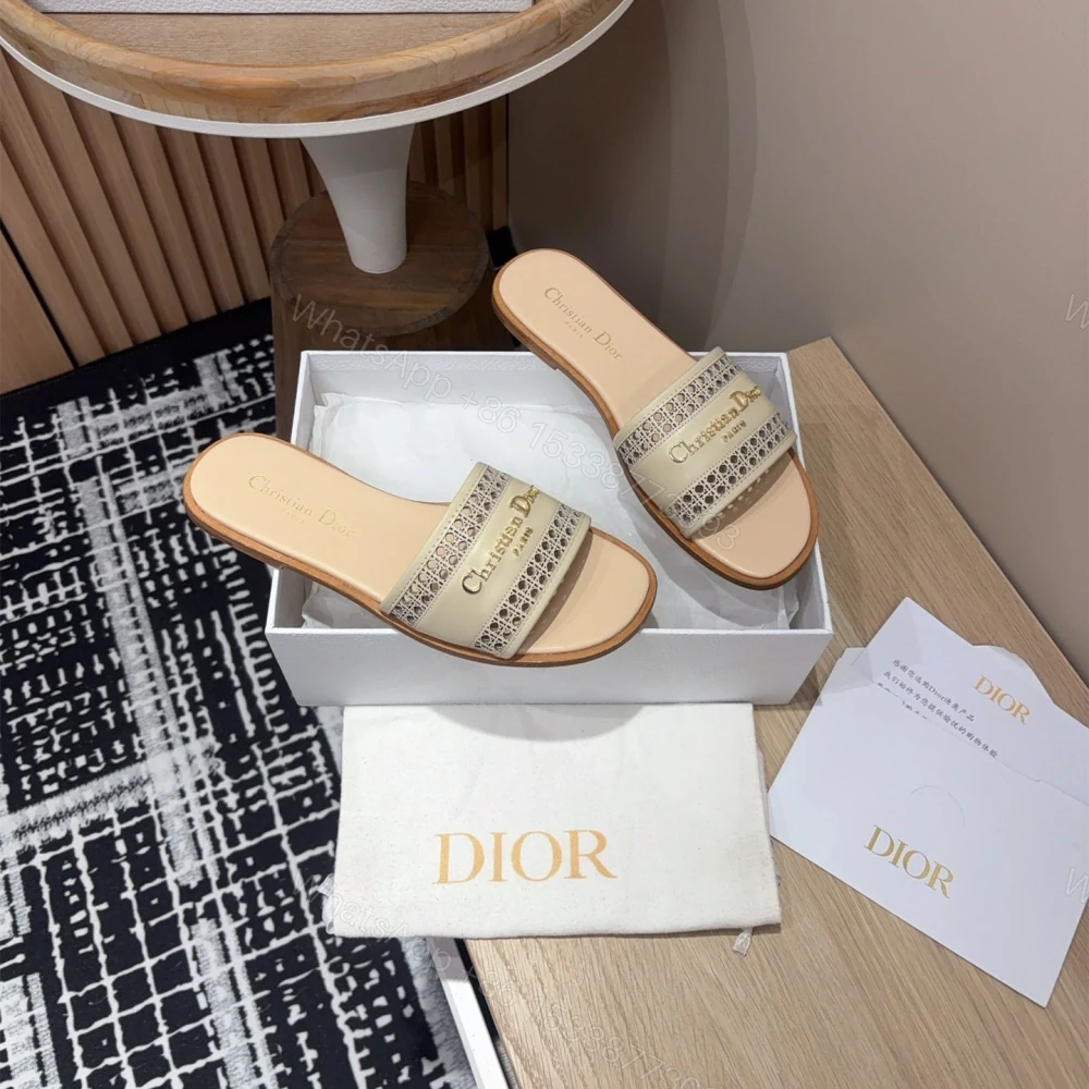View 8 of 高仿Dior*D-Lane系列KCO156圓頭套腳一字拖鞋米色免檢版