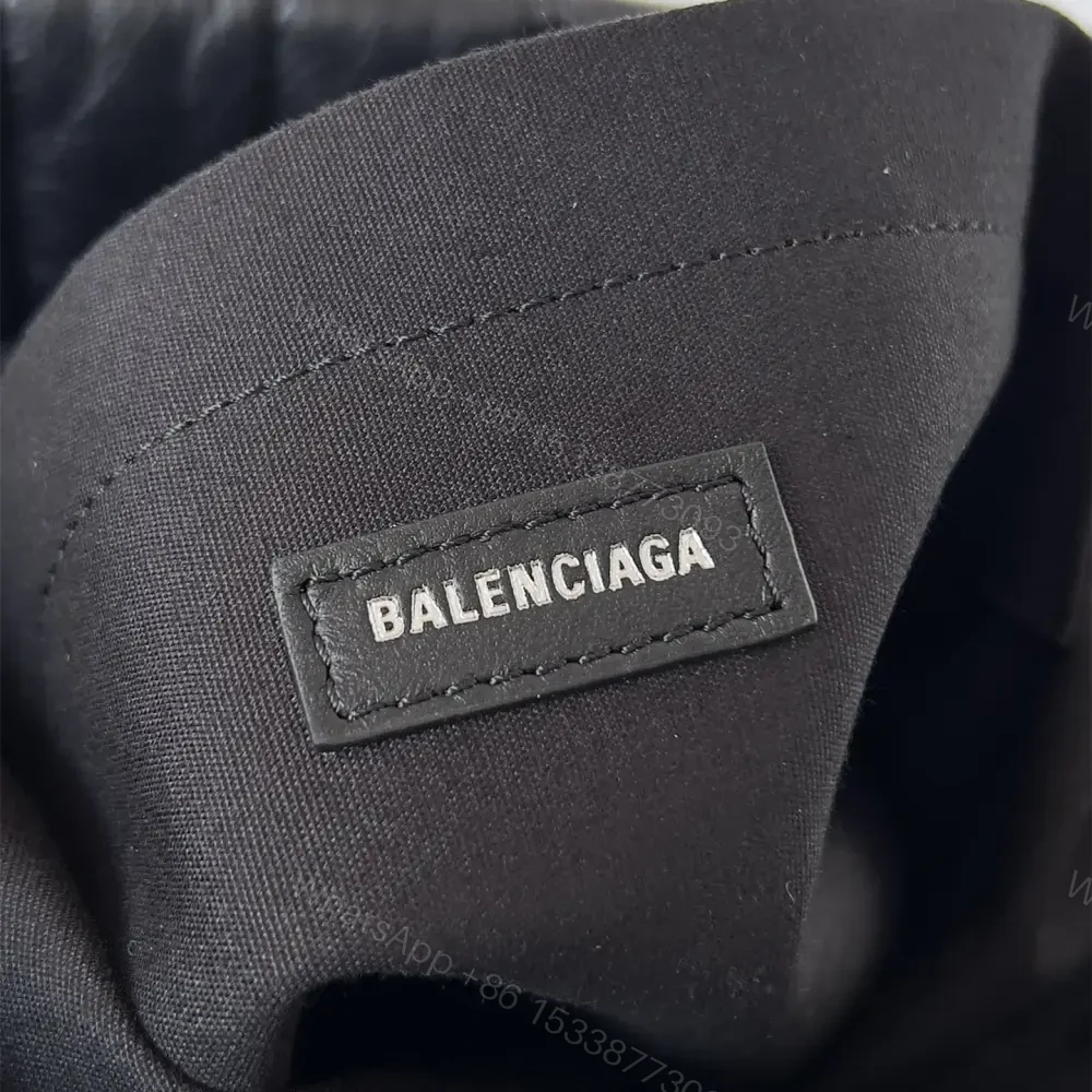 View 5 of 高仿Balenciaga*Monaco系列衍縫線牛皮單肩包m