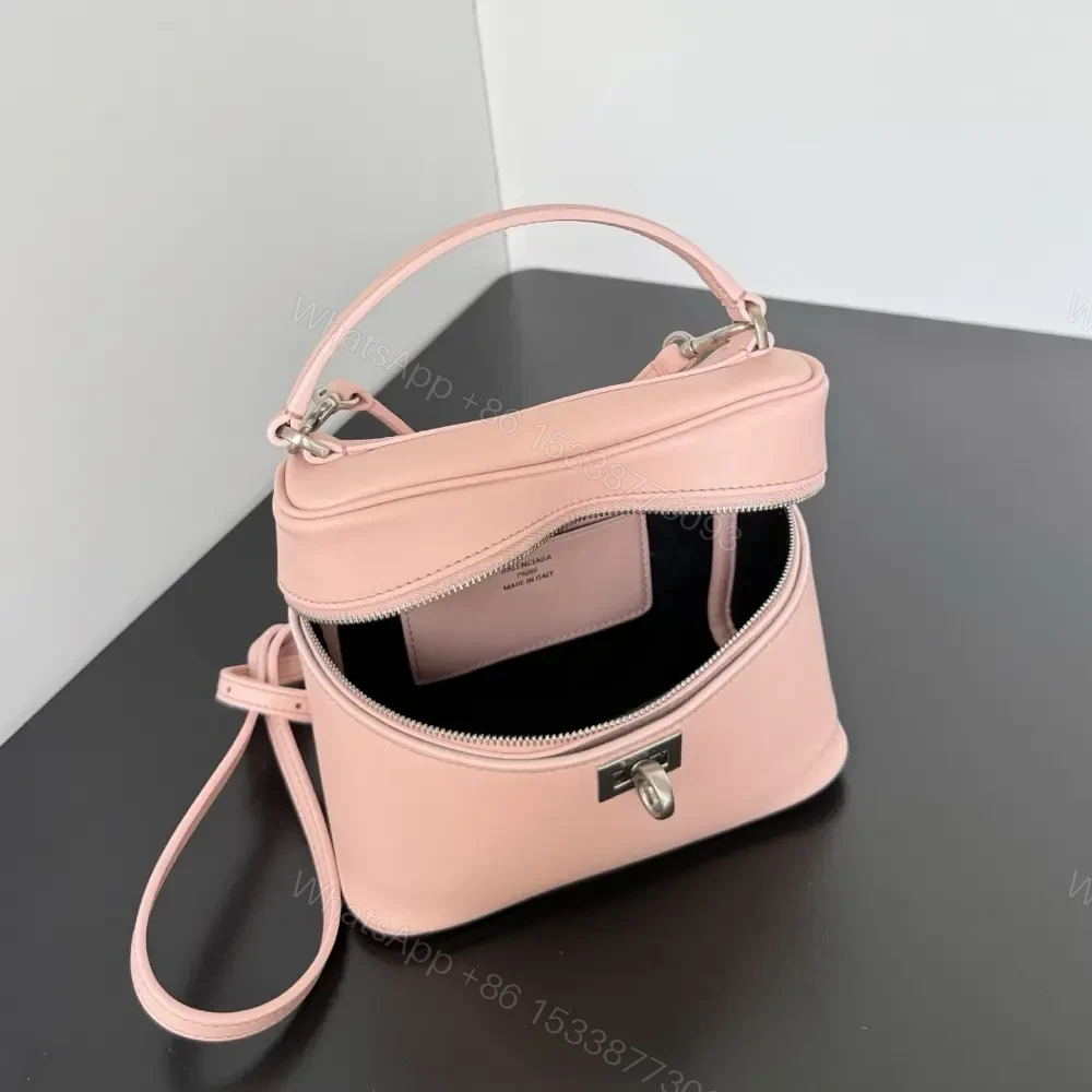 View 4 of 高仿Balenciaga*Rodeo系列U5831小牛皮盒子包粉色銀扣免檢版