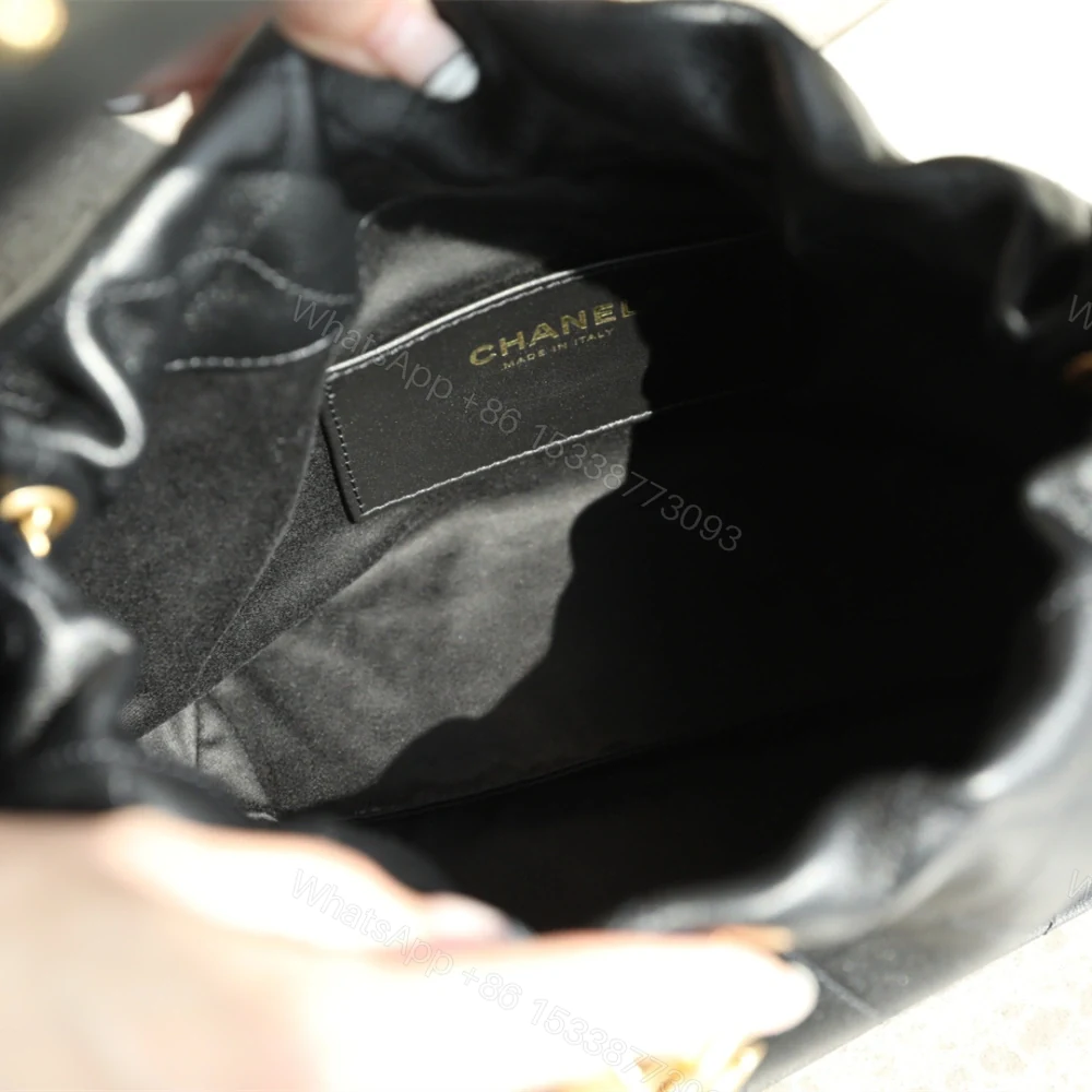 View 6 of 高仿Chanel*26C系列AS5976小牛皮手提包黑色免檢版