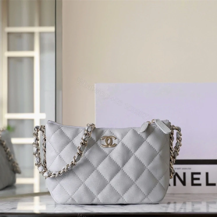 View 4 of 高仿Chanel24P*AS4319球紋牛皮單肩包免檢版