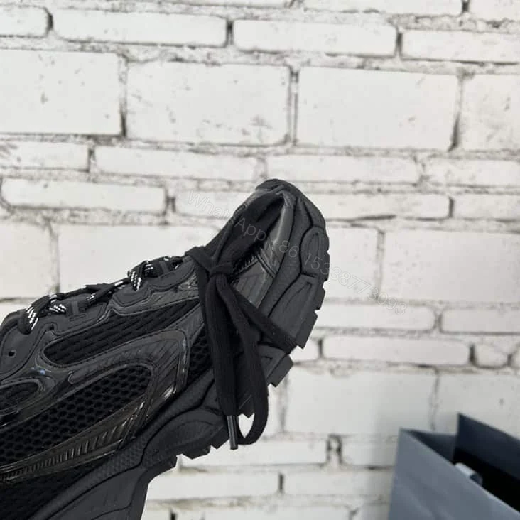 View 4 of BALENCIAGA MEN’S 3XL TRAINERS – BB213