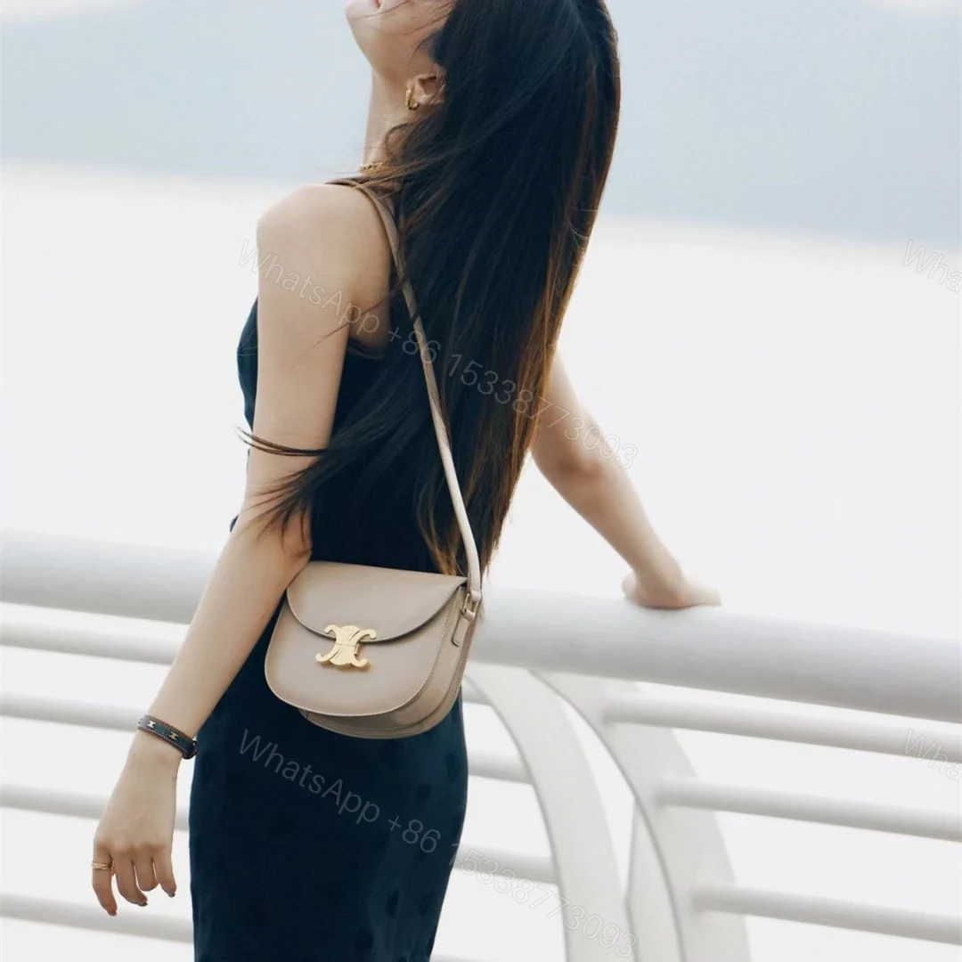 View 12 of 高仿Celine*Besace系列單肩包110413卡其色免檢版