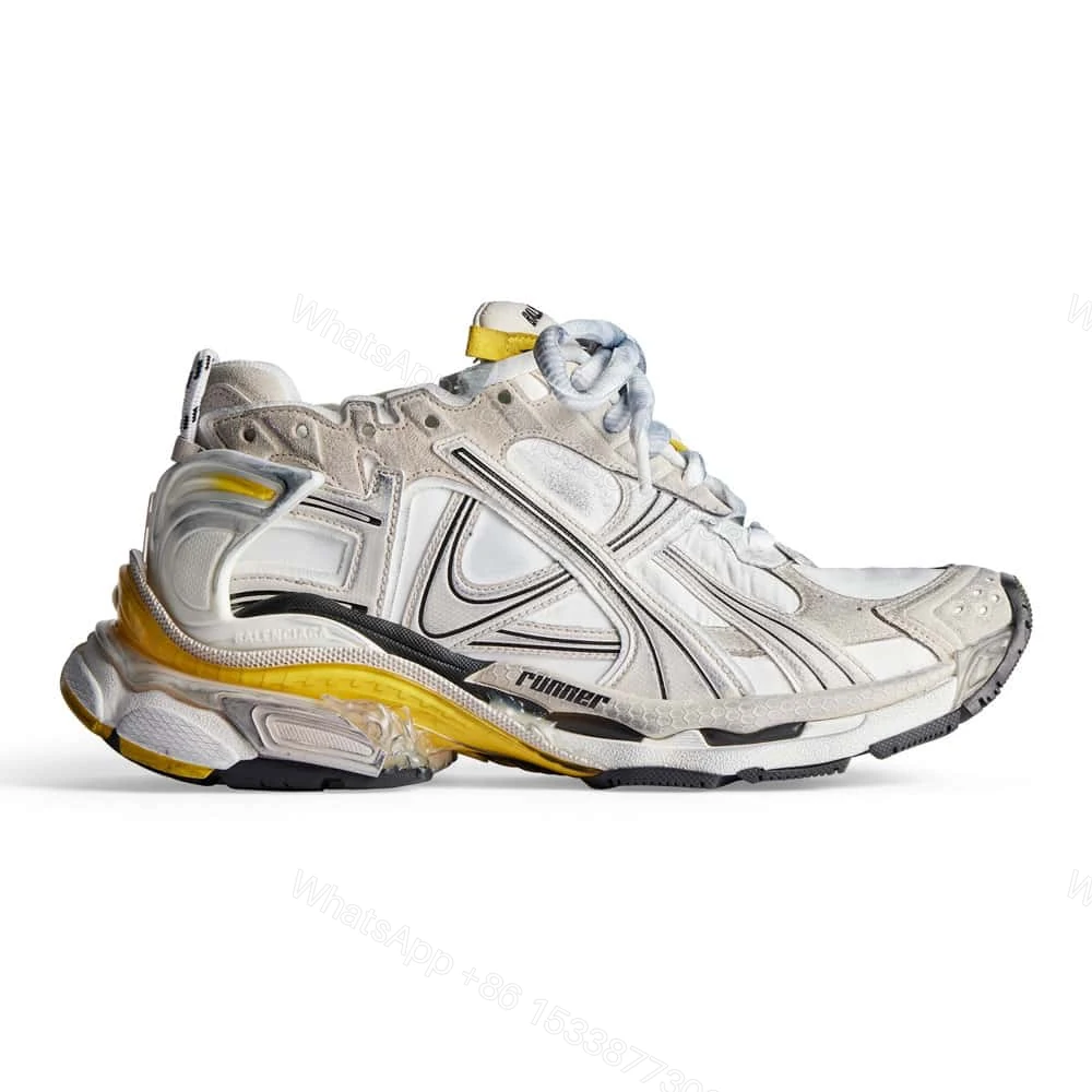 BALENCIAGA RUNNER SNEAKER IN GREY – BB263 — view 1