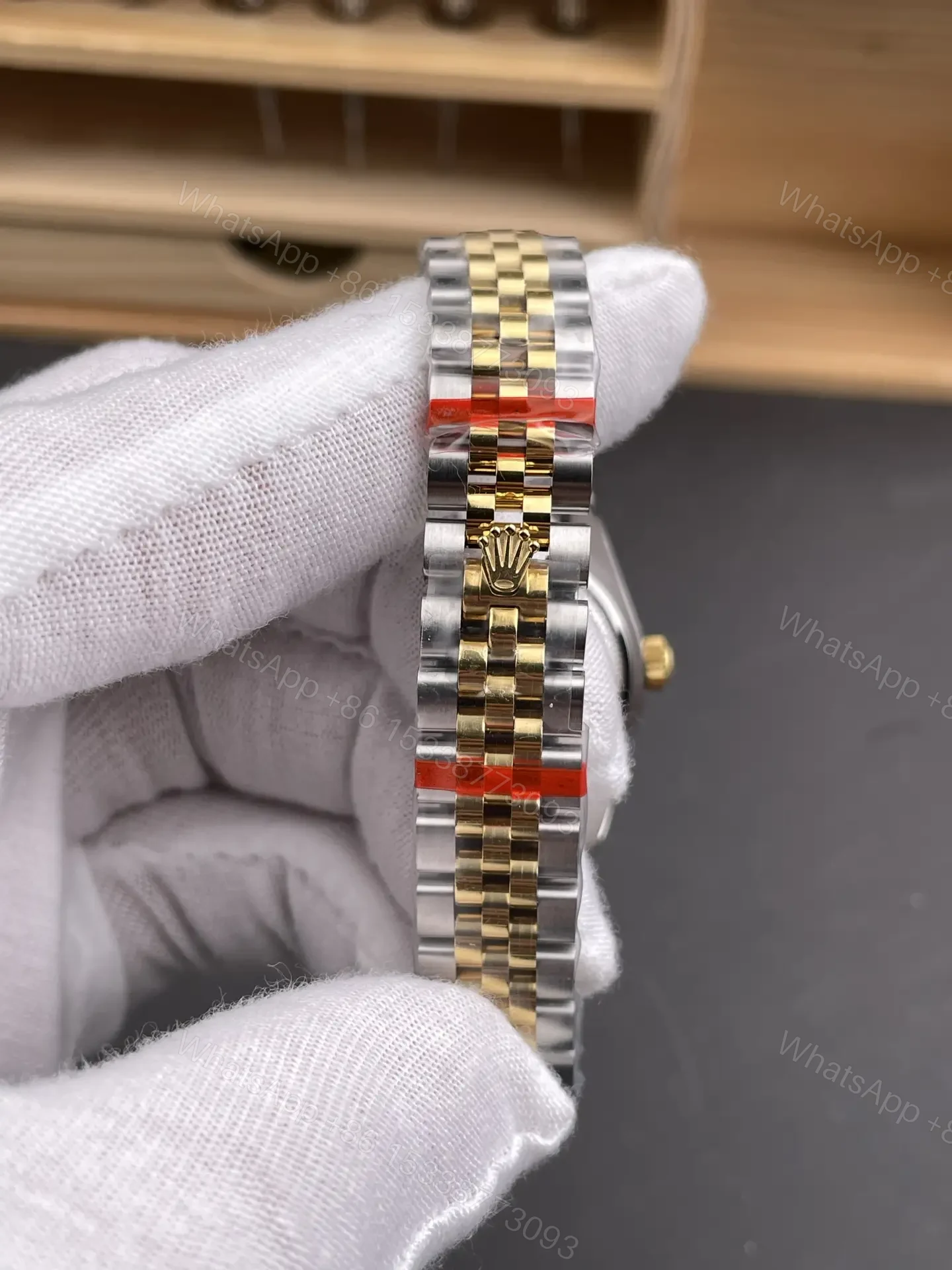 View 8 of Rolex Datejust 31 Stainless Steel Yellow Gold Fluted MOP Jubilee 278273-0028